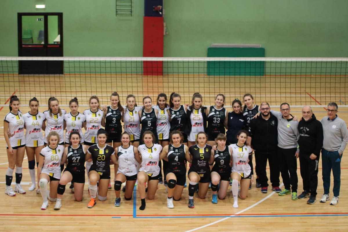 Al momento stai visualizzando Quarto posto per la Umbria Volley Lab Bartoccini Gioiellerie alla Moma Winter Cup 2019